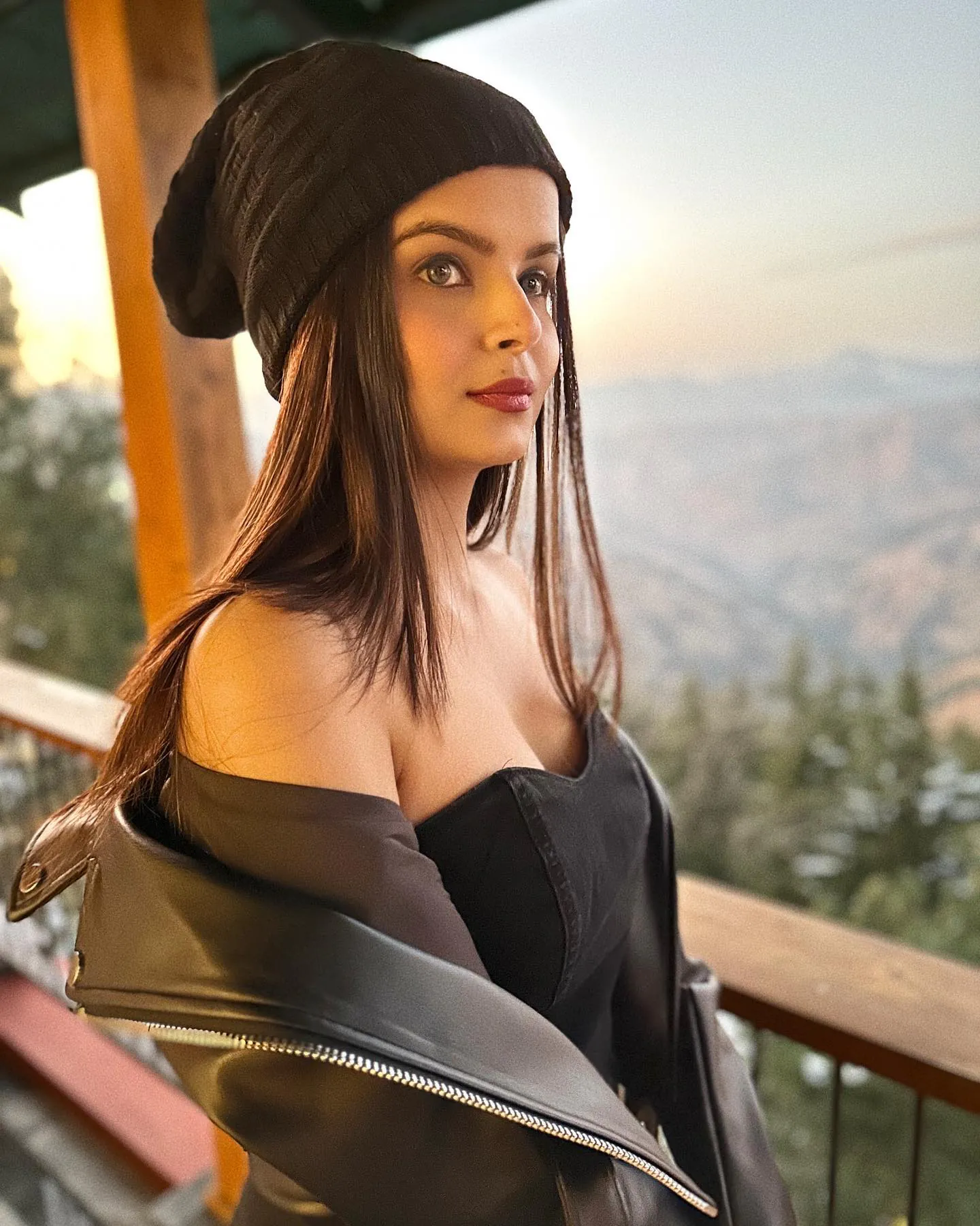 Krutika Ojha - krutika-ojha-hot-32.webp